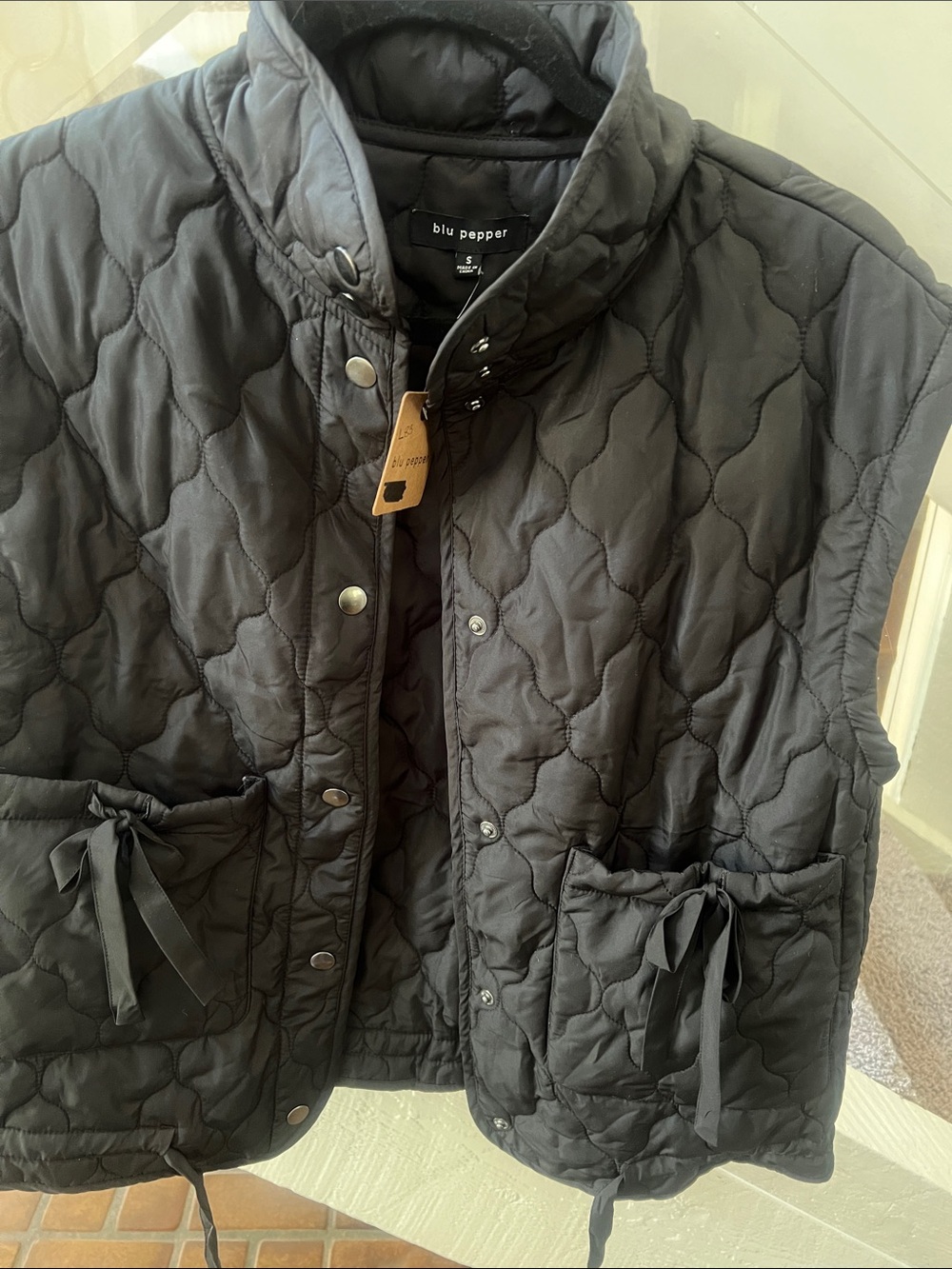 Blu Pepper Black Quilted Sleeveless Vest with Pocket Tie Details